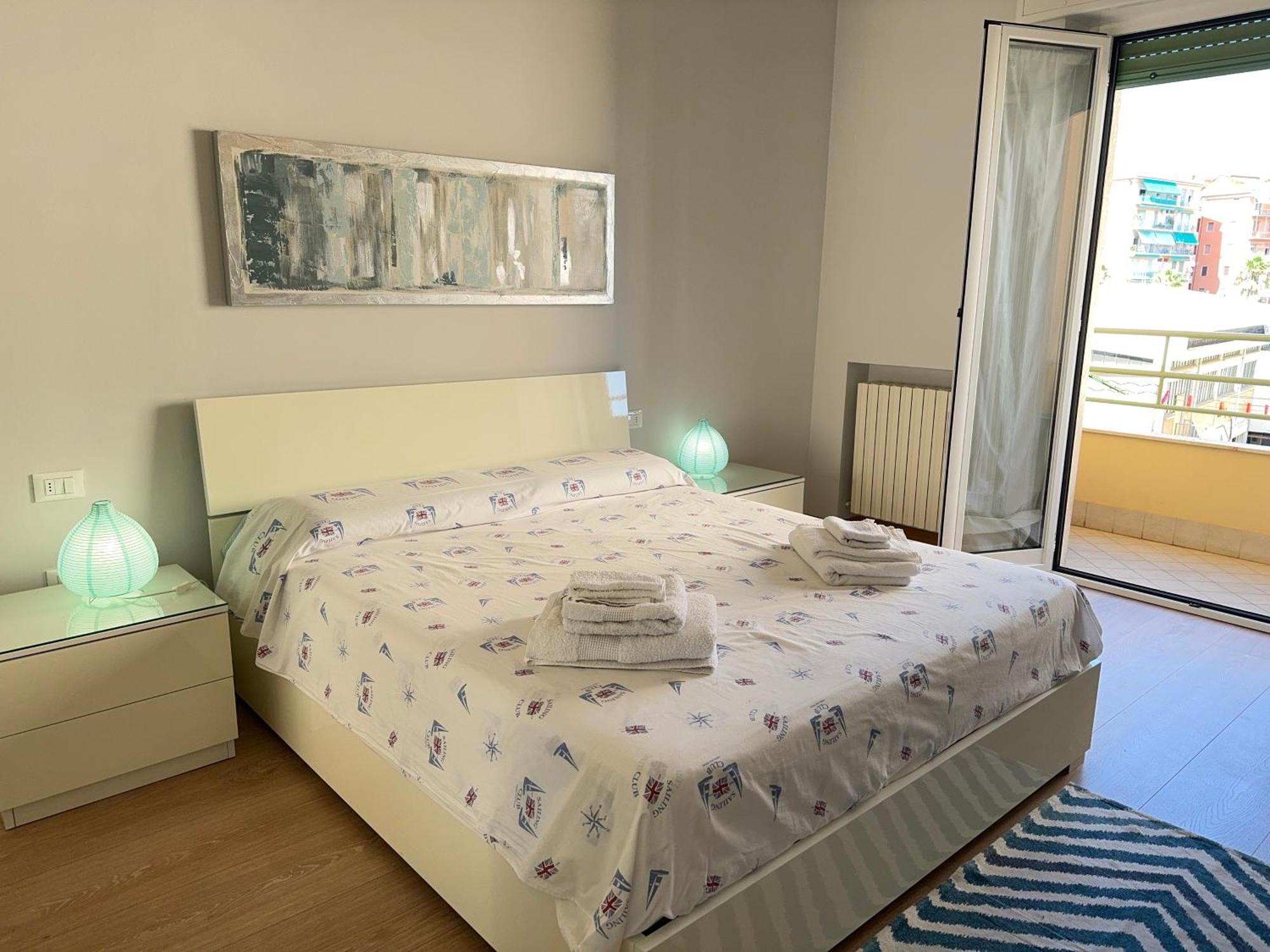2 Min Walk To The Beach In The Centre Of Sanremo Exterior photo